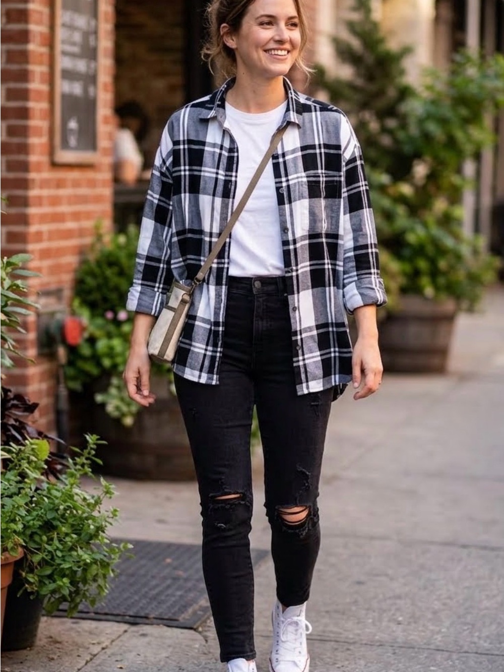 Old Navy Black & White Plaid Button-Down Shirt
